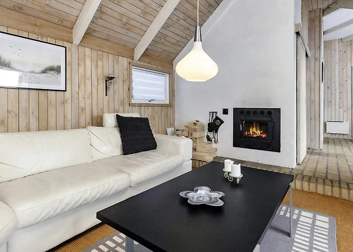 8 Person In Fjerritslev-by Traum بيت للعطل *